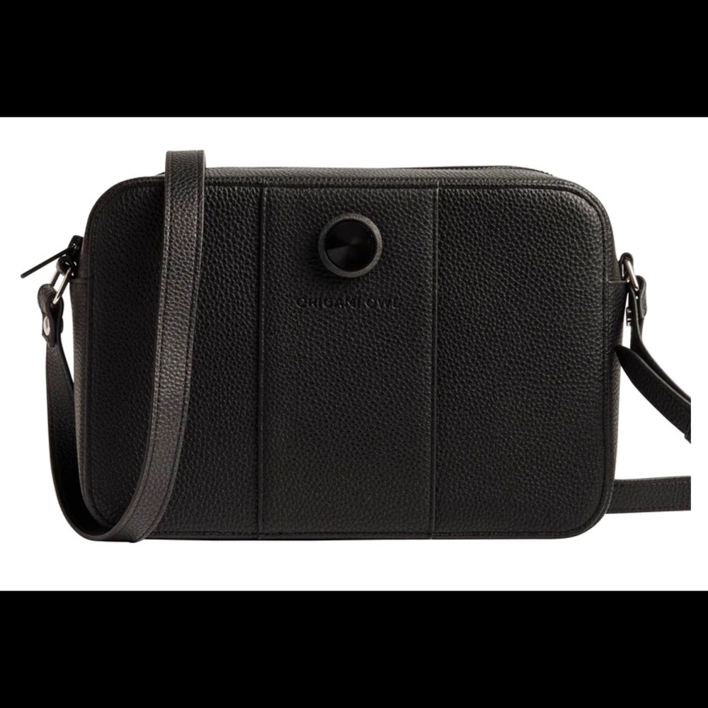 Origami Owl- Everyday Living Locket Crossbody Bag